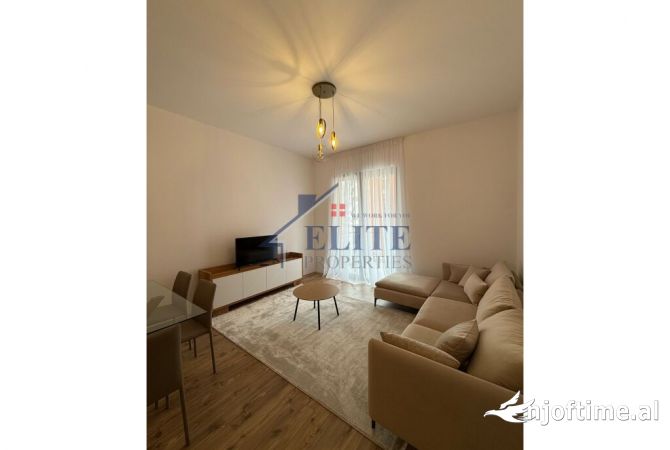 Shtepi me qera 1+1 ne Tirane - 700 Euro