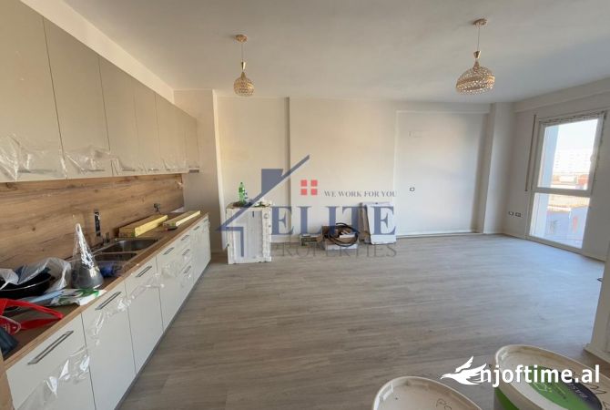 Shtepi me qera 2+1 ne Tirane - 550 Euro