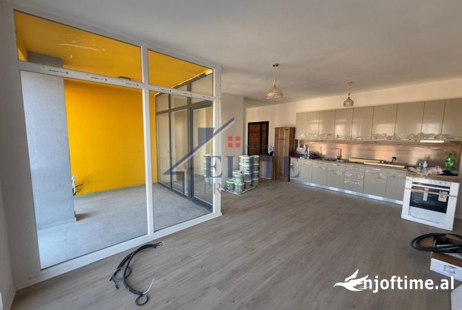 Shtepi me qera 2+1 ne Tirane - 550 Euro