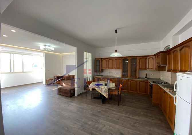 Shtepi ne shitje 2+1 ne Tirane - 90,000 Euro