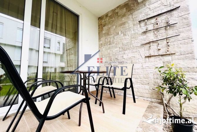 Shtepi ne shitje Apartament ne Durres, 1+1, Mobilimi E mobiluar, Pagesa 250,000  Euro.