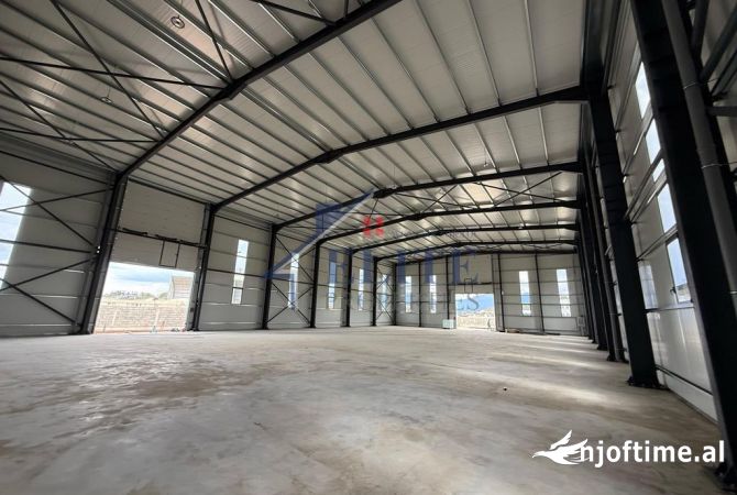 Ambient biznesi me qera 4+1 ne Tirane - 5,000 Euro