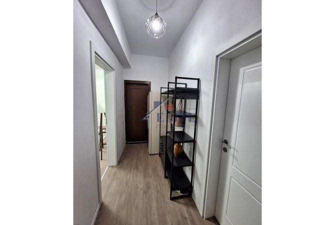 Shtepi me qera 1+1 ne Tirane - 600 Euro