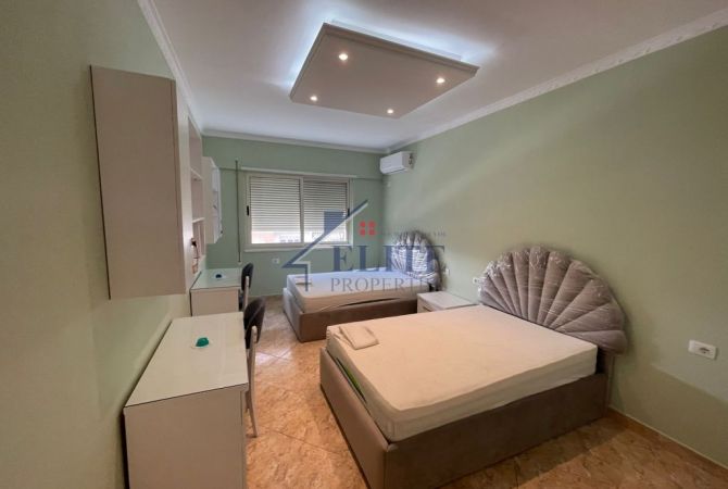 Shtepi me qera Apartament ne Tirane, 2+1, Mobilimi E mobiluar, Pagesa 800  Euro.