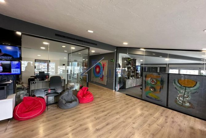 Tregu Elektrik, zyra me qira