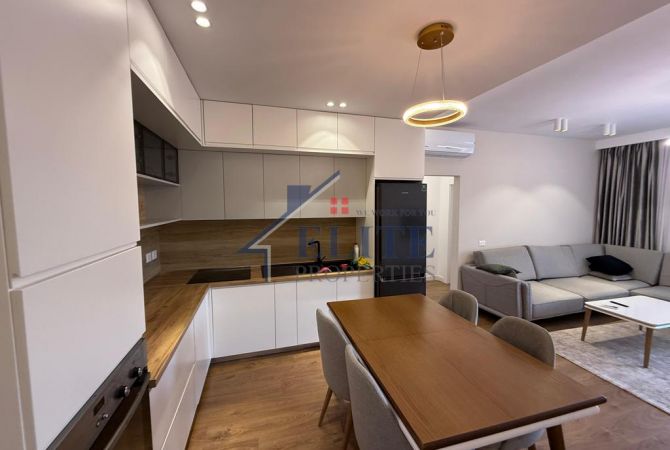 Shtepi me qera 2+1 ne Tirane - 1,000 Euro