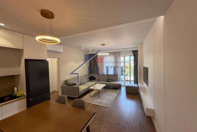 Casa in affitto 2+1 a Tirana - 1,000 Euro