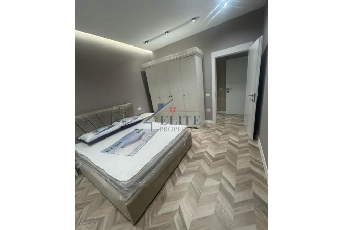 Shtepi me qera Apartament ne Tirane, 2+1, Mobilimi E mobiluar, Pagesa 1,200  Euro.