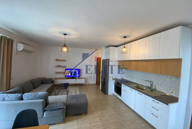 Shtepi me qera 2+1 ne Tirane - 600 Euro