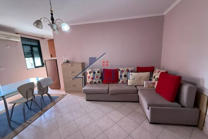 Shtepi me qera 1+1 ne Tirane - 550 Euro