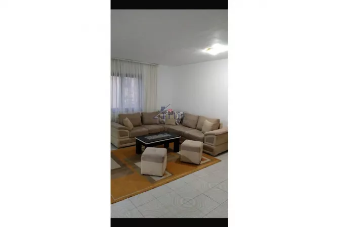 Shtepi me qera 1+1 ne Tirane - 50,000 Leke