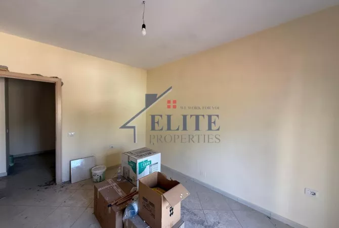 Shtepi ne shitje 2+1 ne Tirane - 130,000 Euro