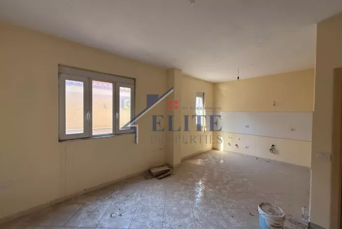 Shtepi ne shitje 2+1 ne Tirane - 130,000 Euro