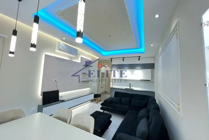 Shtepi me qera 2+1 ne Tirane - 700 Euro
