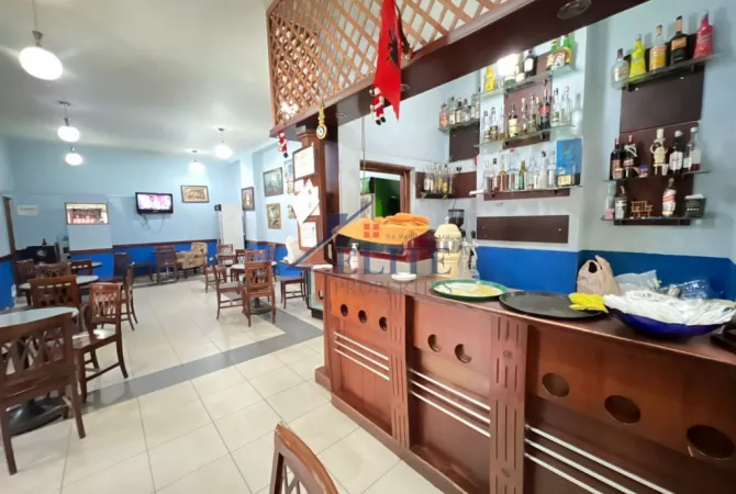Ambient biznesi me qera 2+1 ne Tirane - 630 Euro
