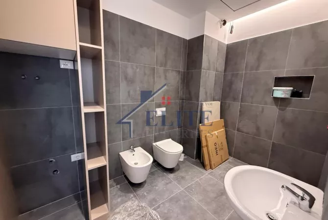 Shtepi me qera 1+1 ne Tirane - 700 Euro
