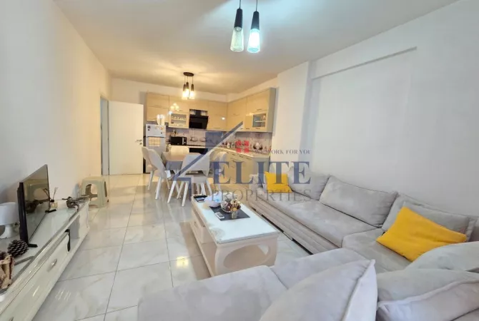 Casa in affitto 2+1 a Tirana - 100,000 Leke