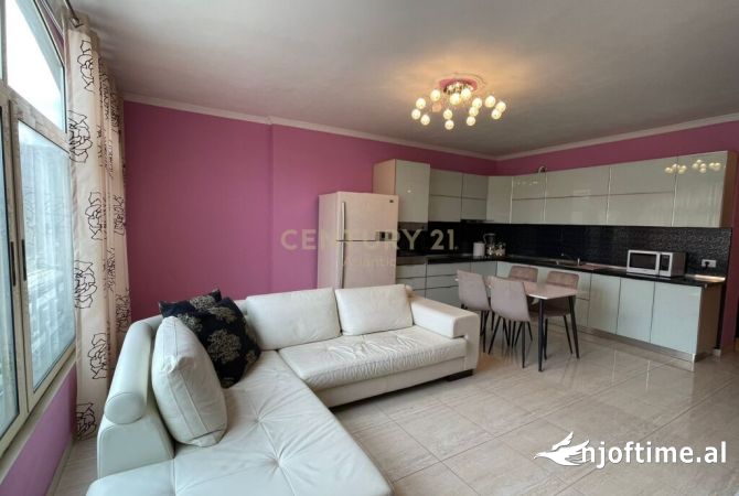 Shtepi me qera 1+1 ne Durres - 75,000 Leke