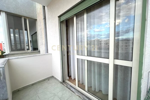 Shtepi ne shitje Apartament ne Durres, Garsoniere, Mobilimi E mobiluar, Pagesa 55,000  Euro.