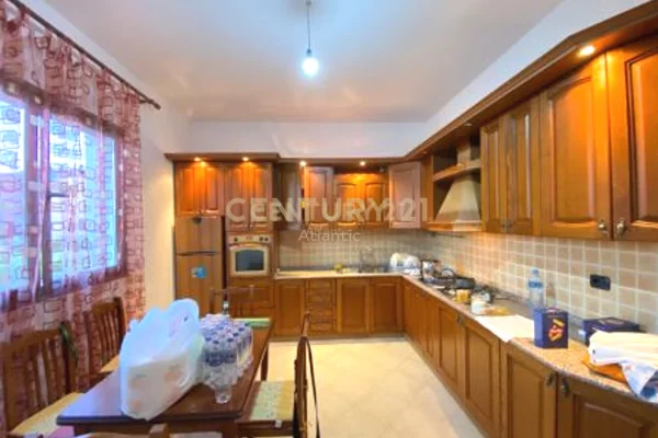 Casa in vendita 2+1 a Durazzo - 95,000 Euro