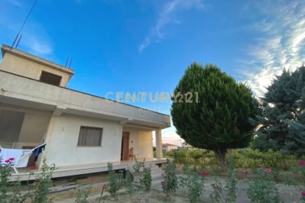 Casa in vendita 2+1 a Durazzo - 95,000 Euro
