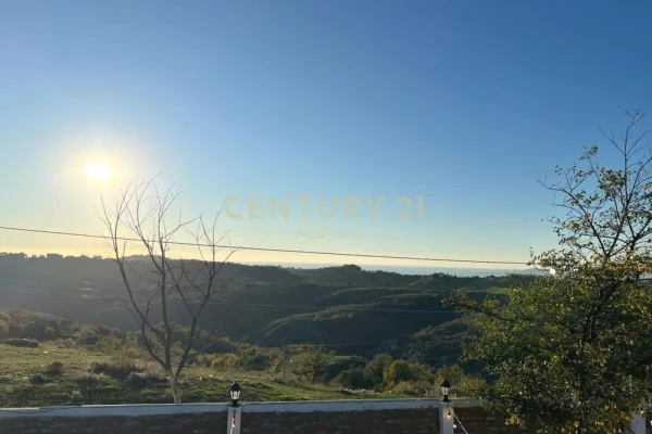 Casa in vendita 2+1 a Durazzo - 165,000 Euro