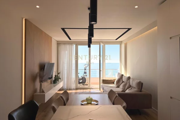 Shtepi ne shitje Apartament ne Durres, 2+1, Mobilimi E mobiluar, Pagesa 350,000  Euro.