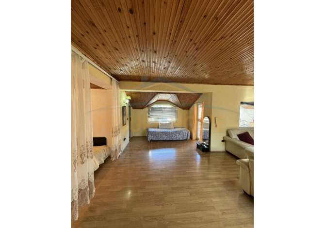 Jepet me Qira, Vile 2-Kateshe, Brryli