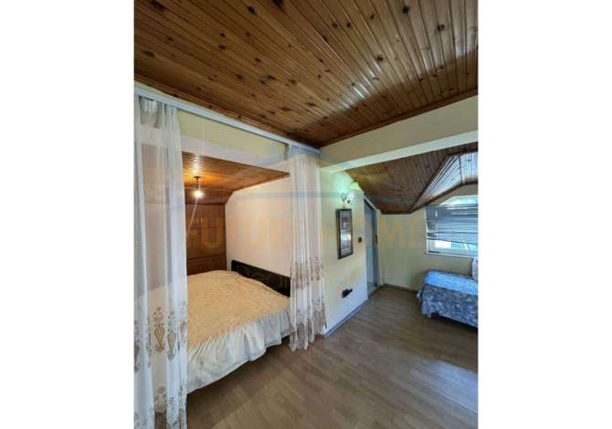 Shtepi me qera Shtepi Private ne Tirane, 5+1, Mobilimi E mobiluar, Pagesa 600  Euro.