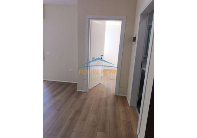 Shtepi ne shitje Apartament ne Tirane, 1+1, Mobilimi Bosh, pa mobiluar, Pagesa 125,000  Euro.