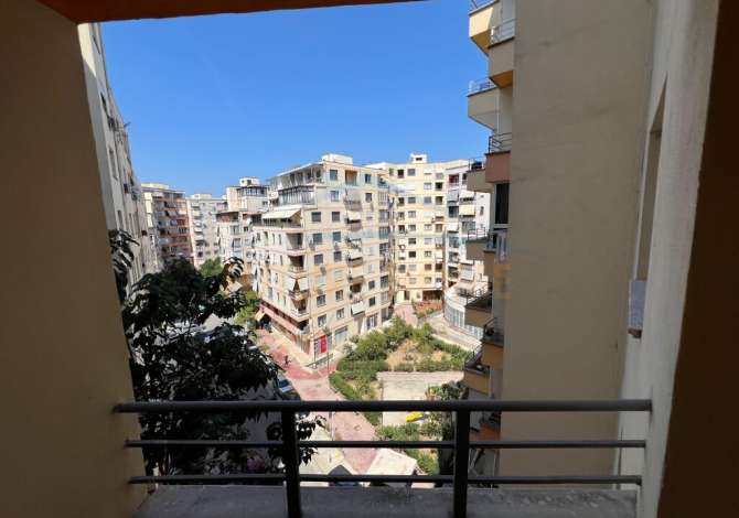 Shtepi ne shitje 2+1 ne Tirane - 125,000 Euro