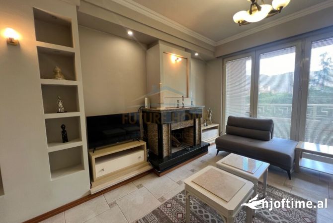 Shtepi me qera 2+1 ne Tirane - 1,500 Euro