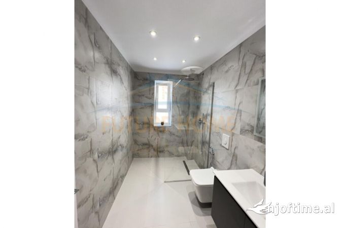 Shtepi ne shitje 2+1 ne Tirane - 158,000 Euro