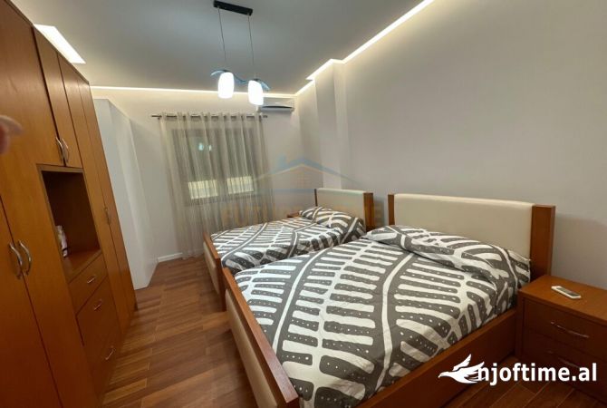 Shtepi ne shitje 2+1 ne Tirane - 240,000 Euro
