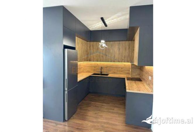 Shtepi ne shitje 1+1 ne Tirane - 170,000 Euro