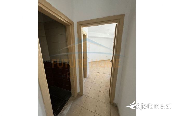 Shtepi ne shitje 2+1 ne Tirane - 127,000 Euro
