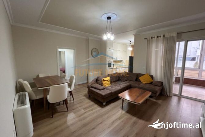 Shtepi me qera 2+1 ne Tirane - 700 Euro