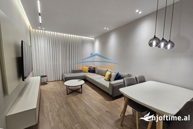 Shtepi me qera Apartament ne Tirane, 2+1, Mobilimi E mobiluar, Pagesa 1,000  Euro.