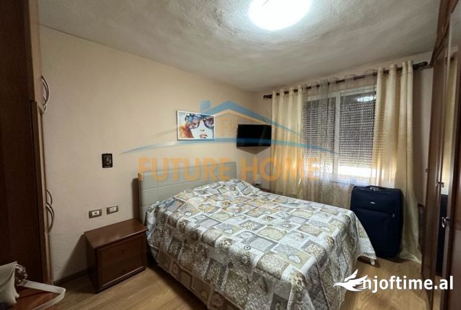 Shtepi ne shitje Apartament ne Tirane, 1+1, Mobilimi E mobiluar, Pagesa 110,000  Euro.