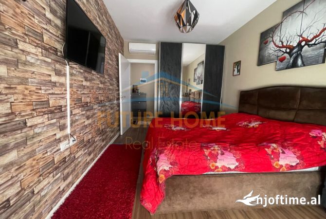 Shtepi ne shitje Apartament ne Tirane, 2+1, Mobilimi E mobiluar, Pagesa 167,000  Euro.