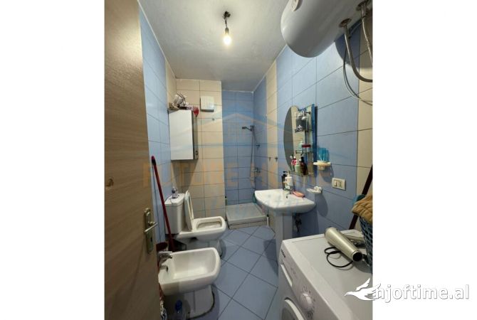 Shtepi ne shitje 2+1 ne Tirane - 150,000 Euro