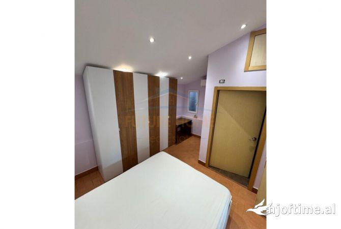 Shtepi me qera 2+1 ne Tirane - 750 Euro