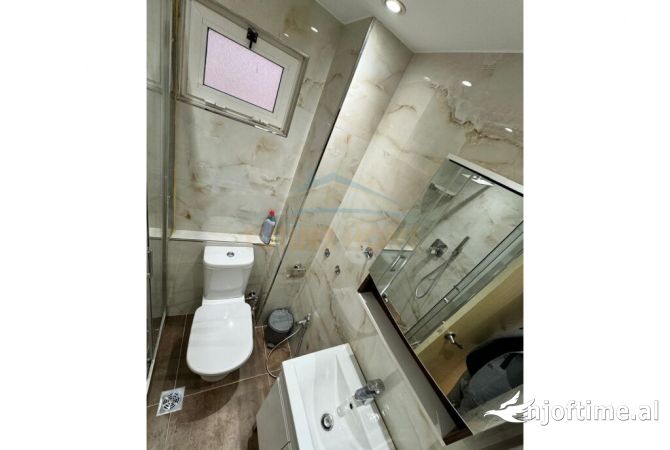 Shtepi me qera Apartament ne Tirane, 2+1, Mobilimi E mobiluar, Pagesa 750  Euro.