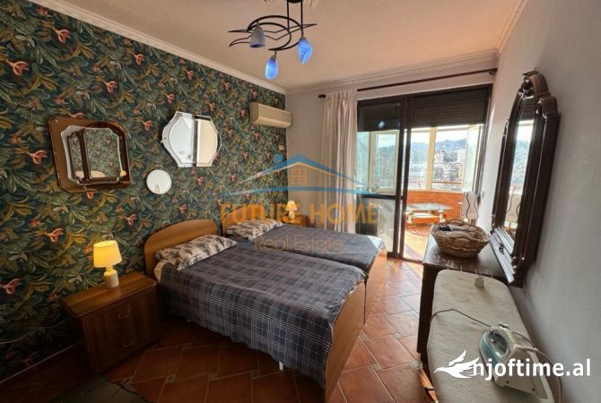 Shtepi me qera 2+1 ne Tirane - 900 Euro