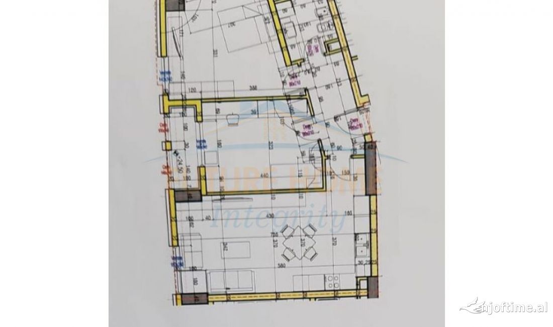 Shtepi ne shitje Apartament ne Tirane, 2+1, Mobilimi E mobiluar, Pagesa 124,900  Euro.