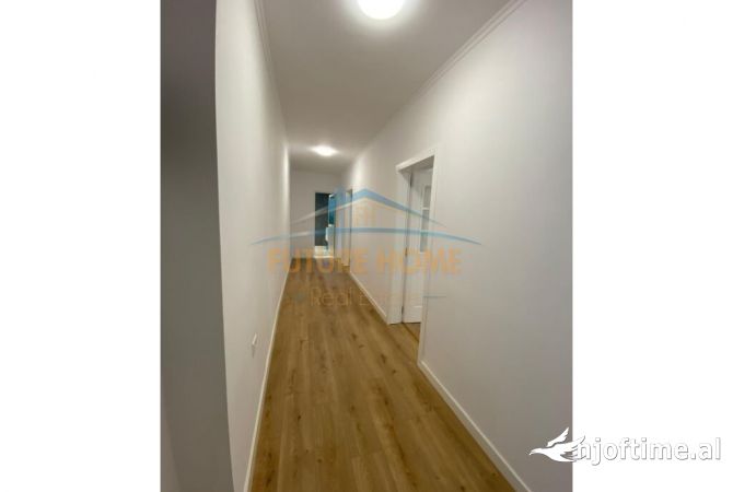 Shtepi ne shitje Apartament ne Tirane, 2+1, Mobilimi E mobiluar, Pagesa 185,000  Euro.