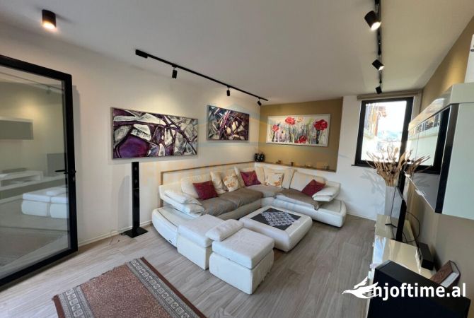 Shtepi ne shitje 3+1 ne Tirane - 230,000 Euro