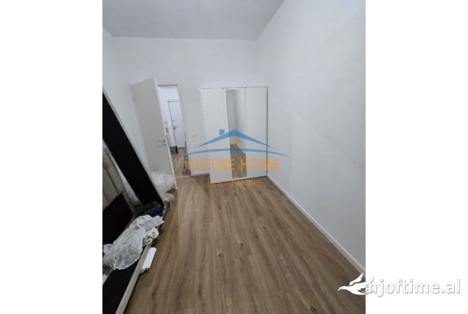 Shtepi me qera Apartament ne Tirane, 1+1, Mobilimi E mobiluar, Pagesa 400  Euro.