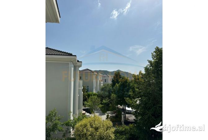 Shtepi me qera 5+1 ne Tirane - 4,800 Euro