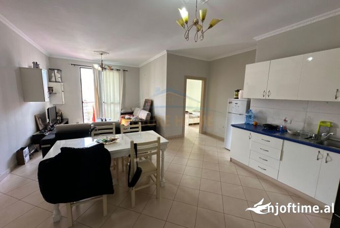 Shtepi ne shitje 2+1 ne Tirane - 150,000 Euro